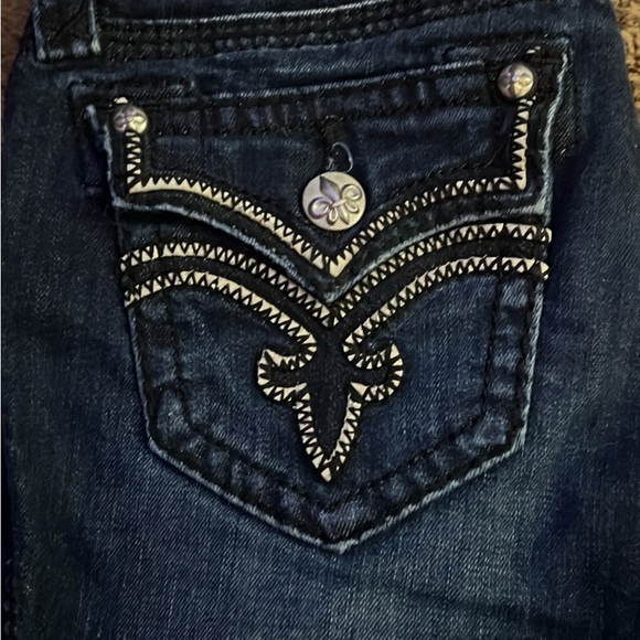 Rock Revivals 25 Easy Skinny - Picture 2 of 3